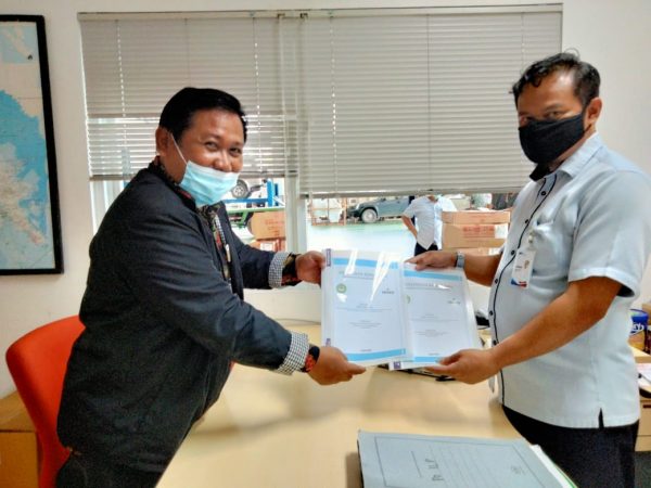 Penanda Tanganan dan Serah Terima MoU antara SMK Perintis Adiluhur dengan Astra Isuzu